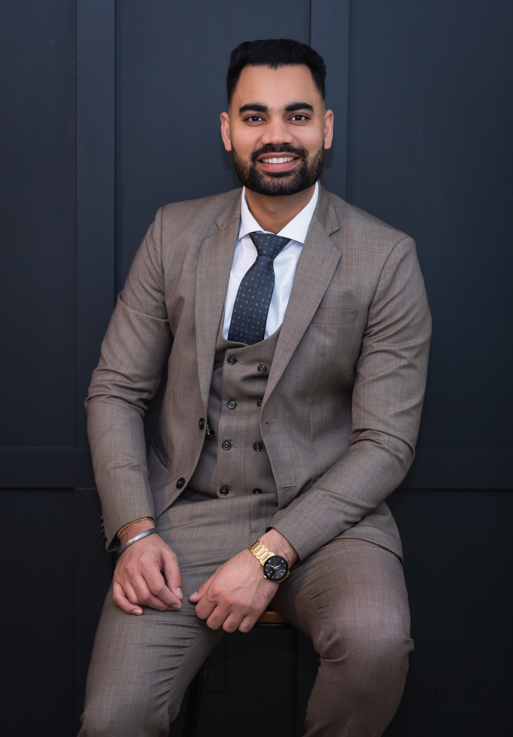 Manjinder Brar, Mortgage Associate